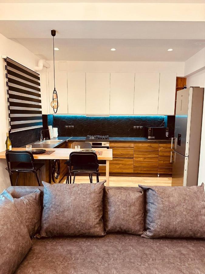 Apartment Dimitris เอเธนส์ ภายนอก รูปภาพ